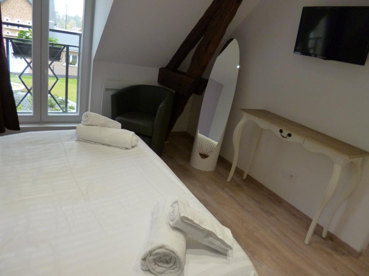 Logis Hotel Chemin Des Dames Le Relais De Fleurette Pontavert Exterior foto